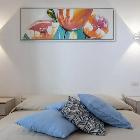 Simonetta A Mancaversa 9pax- Apulia *