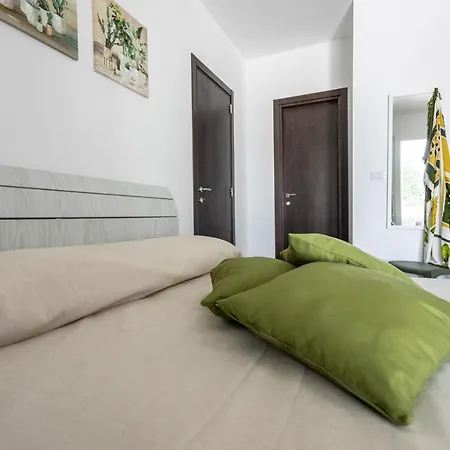 Simonetta A Mancaversa 9pax- Apulia Vila Marina di Mancaversa