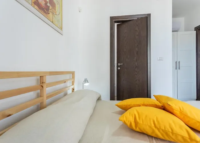 Villa Simonetta A Mancaversa 9pax- Apulia