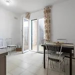 Simonetta A Mancaversa 9pax- Apulia Villa
