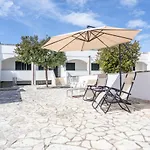 Simonetta A Mancaversa 9pax- Apulia Vila