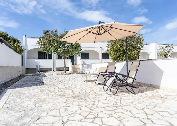 Simonetta A Mancaversa 9pax- Apulia Vila