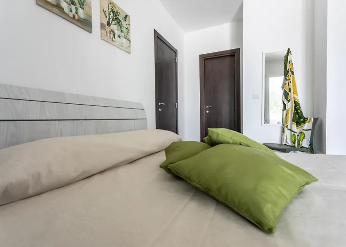 Simonetta A Mancaversa 9pax- Apulia Vila Marina di Mancaversa